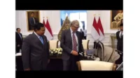 Bill Gates dan Kucing Kesayangan Prabowo: Momen Langka Terungkap Bill Gates dan Kucing Kesayangan Prabowo: Momen Langka Terungkap