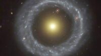 Hoag's Object: Misteri Galaksi Cincin yang Membingungkan Hoag's Object: Misteri Galaksi Cincin yang Membingungkan