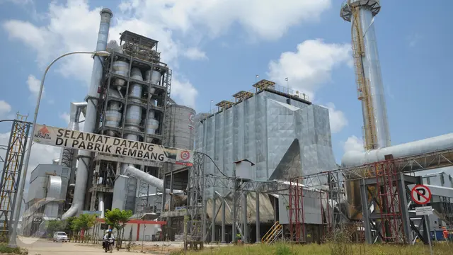 Semen Indonesia: 20.000 Lowongan Kerja, Ikuti Program Ini!