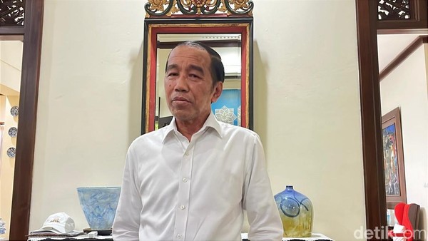 PSI Sambut Jokowi: Reaksi Relawan, Karpet Merah, dan Politik