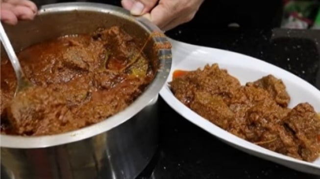 Rahasia Rendang Sapi Super Empuk, Tahan Lama & Meresap Sempurna