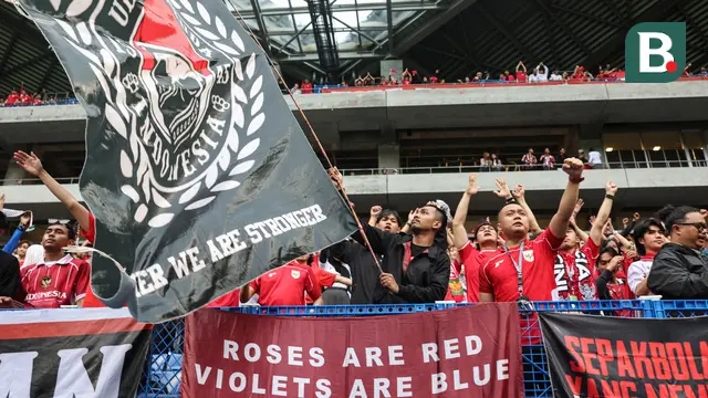 Tifo_Spektakuler_Timnas_Indonesia_Suita_City_Stadium_Bergemuruh Tifo Spektakuler Timnas Indonesia: Suita City Stadium Bergemuruh