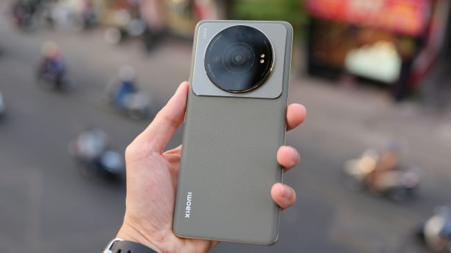 Xiaomi HyperOS: 3 Bug Kritis Diperbaiki! Update Keamanan Penting Sekarang!