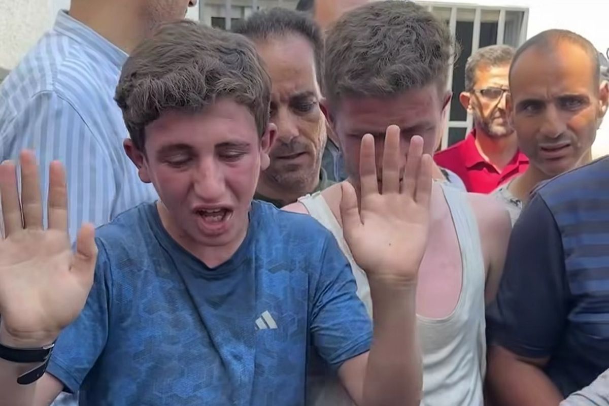 Duka_Mendalam_Pemakaman_Marwan_Al_Sultan_Kisah_Pilu_Terungkap Duka Mendalam Pemakaman Marwan Al Sultan: Kisah Pilu Terungkap