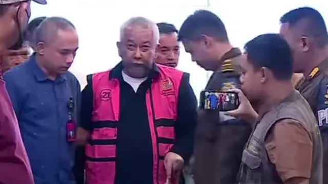 Eks Dirjen KA Dituntut 9 Tahun: Korupsi Proyek Kereta Api Terungkap